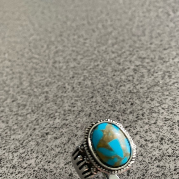 SS 925 RING SIZE 8 (NEW) - Picture 5 of 5